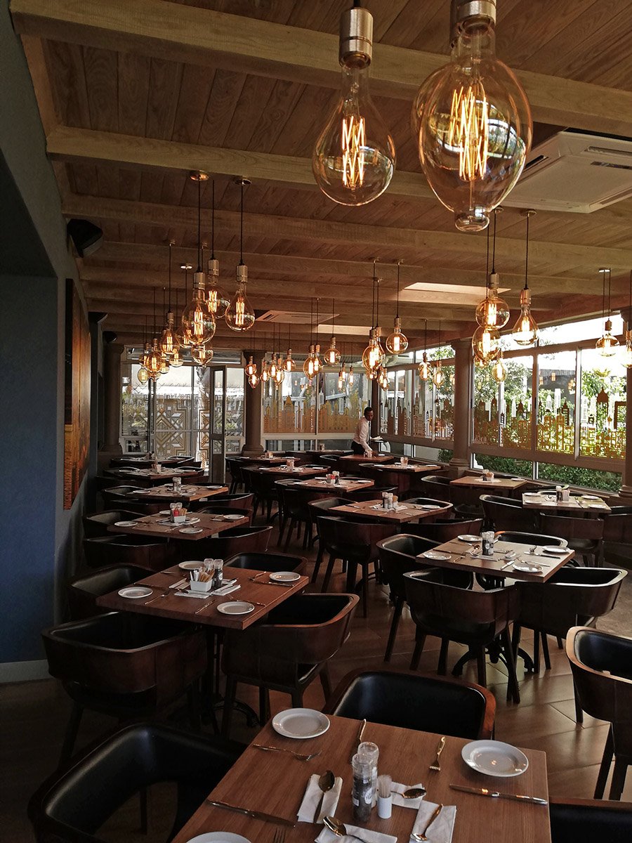 restaurant_lighting_led